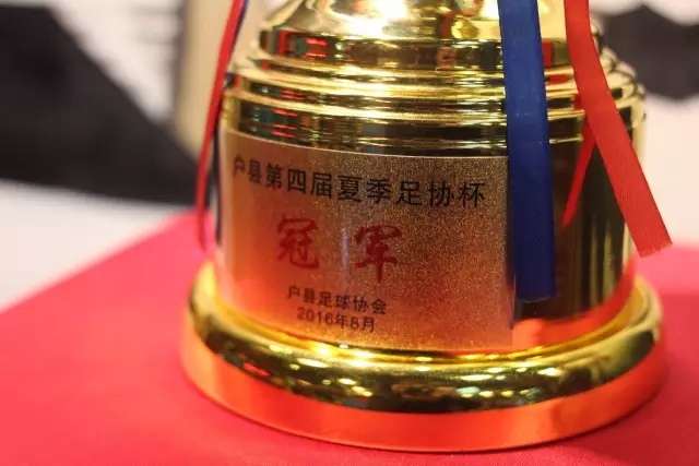 火箭季前赛表现出色，范弗利特回归助力杜兰特轻松发挥